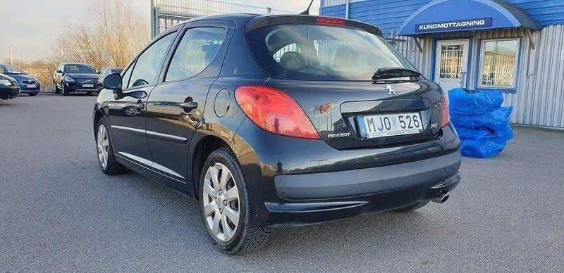 Begagnad Peugeot 207 120 HK (88 kW) 2007 Svart Halvkombi