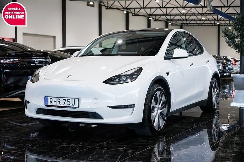 Vit Begagnad 2022 Tesla Model Y Long Range AWD SUV | 299 500 kr (Bra pris) - Bild 1/4