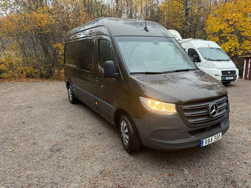Begagnad Mercedes Sprinter 114 HK (83 kW) 2020 Brun Van