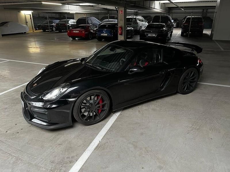 Begagnad 2016 Porsche Cayman GT4 Sportkupé | 899 981 kr - Bild 1/4