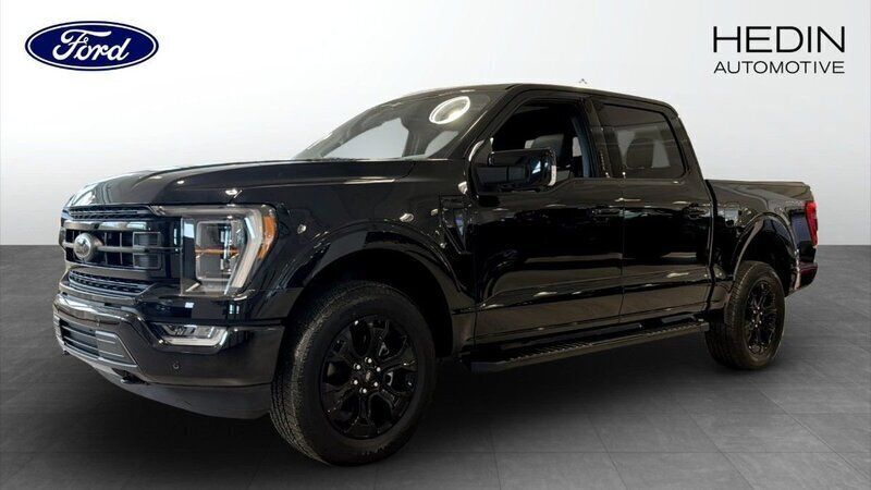 Svart (black) Begagnad 2023 Ford F-150 Lariat Pickup | 912 375 kr (Marknadspris) - Bild 1/4