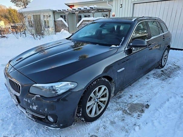 A90 sophisto Begagnad 2016 BMW 520 Kombi | 94 999 kr (Bra pris) - Bild 1/4