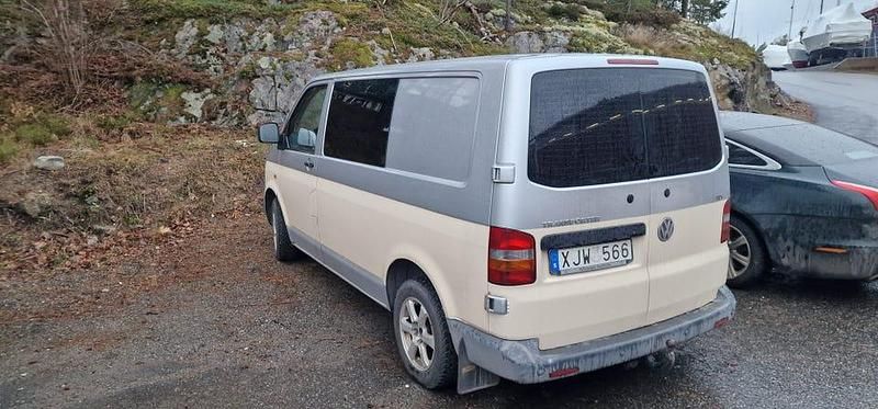 Begagnad VW T5 131 HK (96 kW) 2006 Van