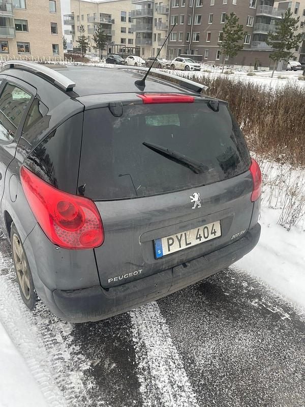 Begagnad Peugeot 207 120 HK (88 kW) 2008 Steel gray Kombi