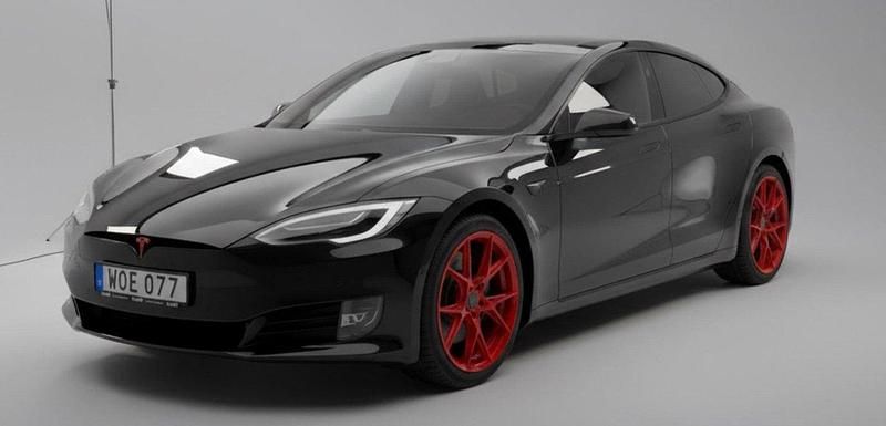 Svart Begagnad 2017 Tesla Model S Halvkombi | 235 000 kr (Bra pris) - Bild 1/3