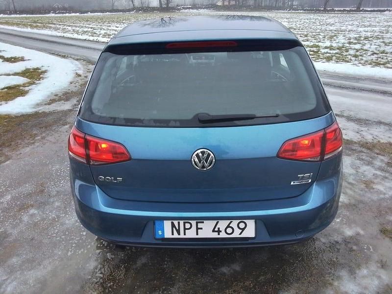 Begagnad VW Golf VII 105 HK (77 kW) 2015