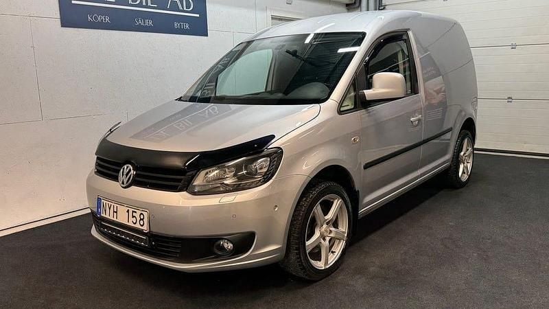Begagnad VW Caddy 140 HK (102 kW) 2014 Silver Minibuss