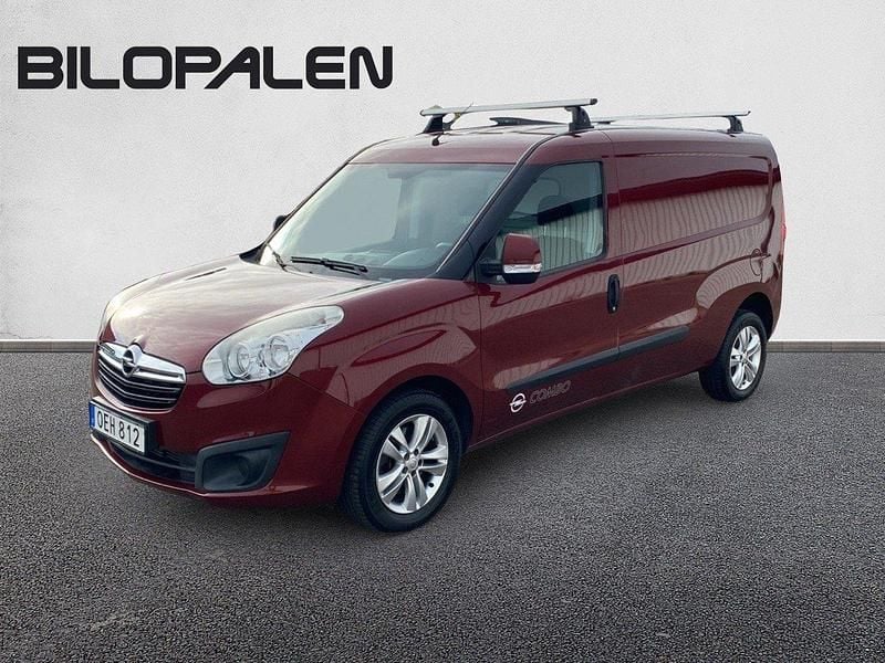 Röd Begagnad 2016 Opel Combo Minibuss | 94 900 kr (Marknadspris) - Bild 1/4