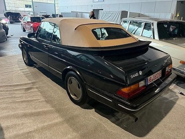 Begagnad Saab 900 Cabriolet 185 HK (136 kW) 1994 Svart Cab