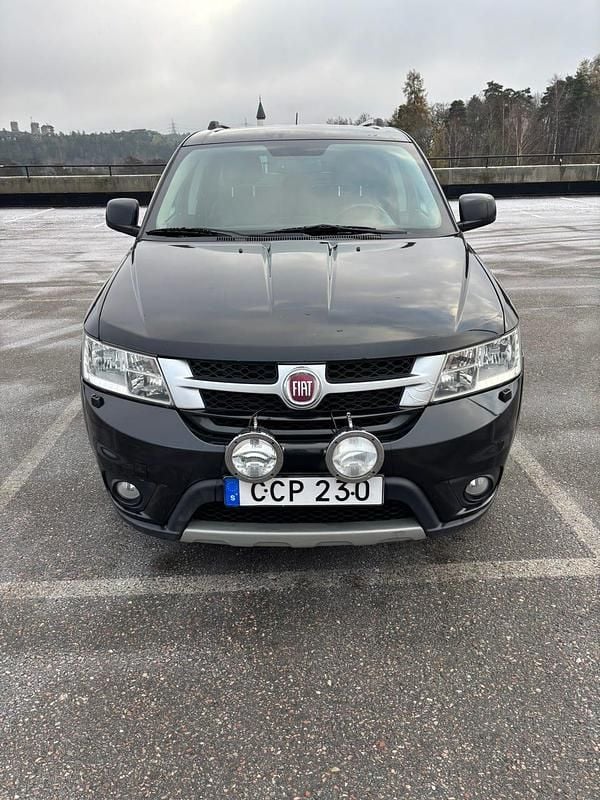 Begagnad 2014 Fiat Freemont SUV | 69 000 kr (Bra pris) - Bild 1/4