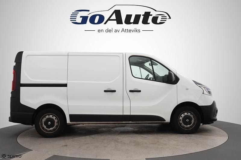 Begagnad Renault Trafic 121 HK (88 kW) 2021 Vit Minibuss