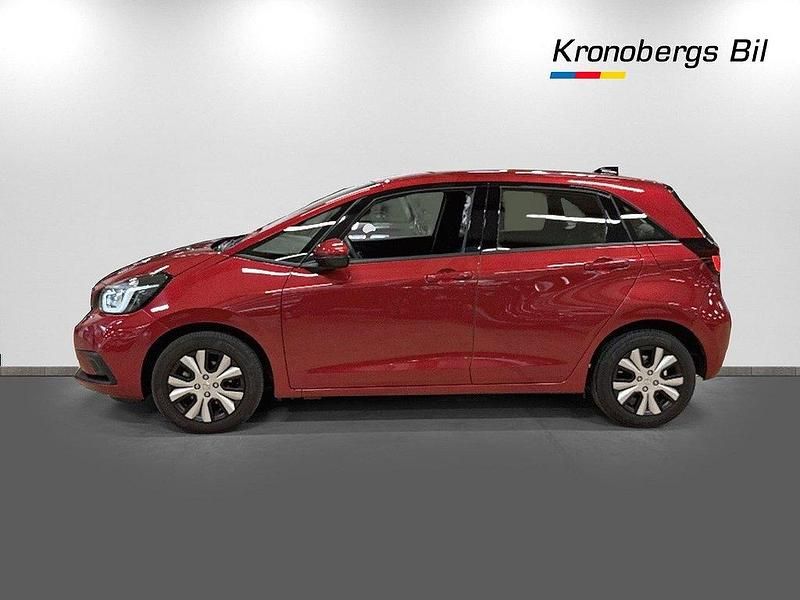 Begagnad Honda Jazz Elegance 109 HK (80 kW) 2023 Premium crystal red metallic Halvkombi