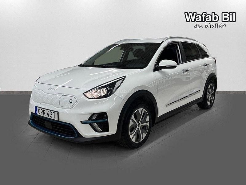 Vit Begagnad 2022 Kia e-Niro Advance SUV | 249 900 kr (Marknadspris) - Bild 1/4