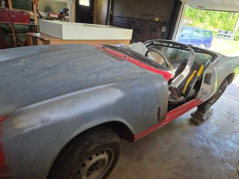 Begagnad Triumph Spitfire 75 HK (55 kW) 1968 Färgen mestadels bortslipad Cab