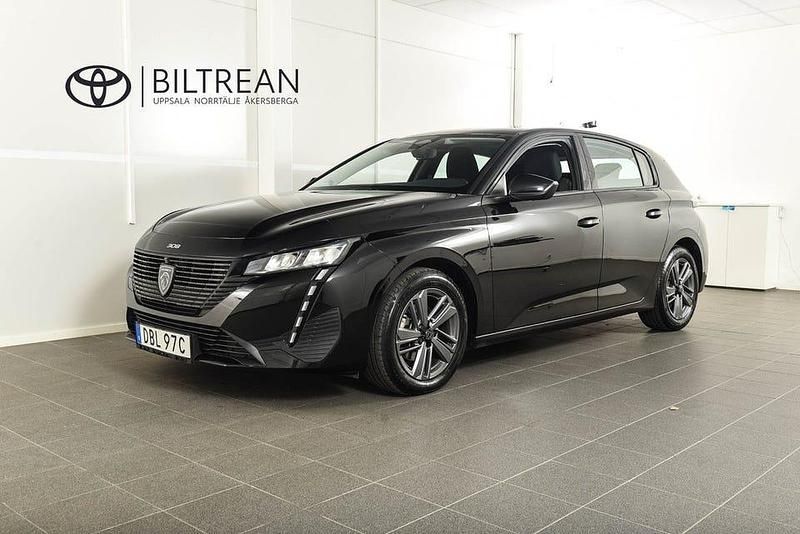Svart Begagnad 2022 Peugeot 308 Halvkombi | 204 900 kr (Marknadspris) - Bild 1/4