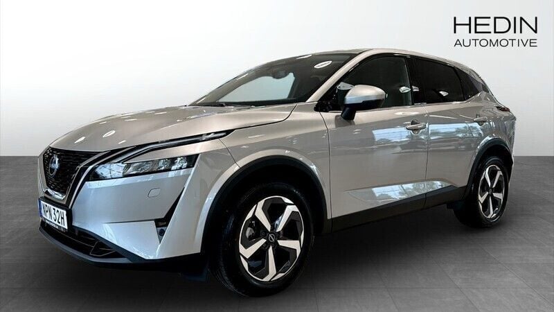 Svart Begagnad 2024 Nissan Qashqai N-Connecta SUV | 329 900 kr (Marknadspris) - Bild 1/4