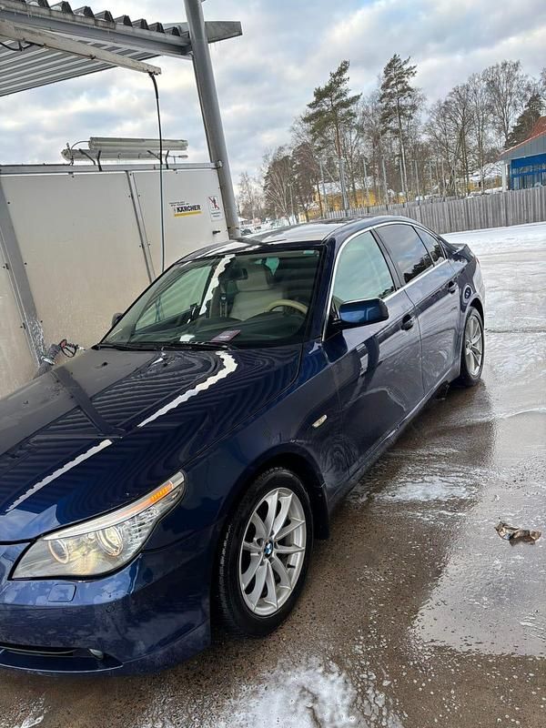 Begagnad BMW 520 170 HK (125 kW) 2009 Sedan