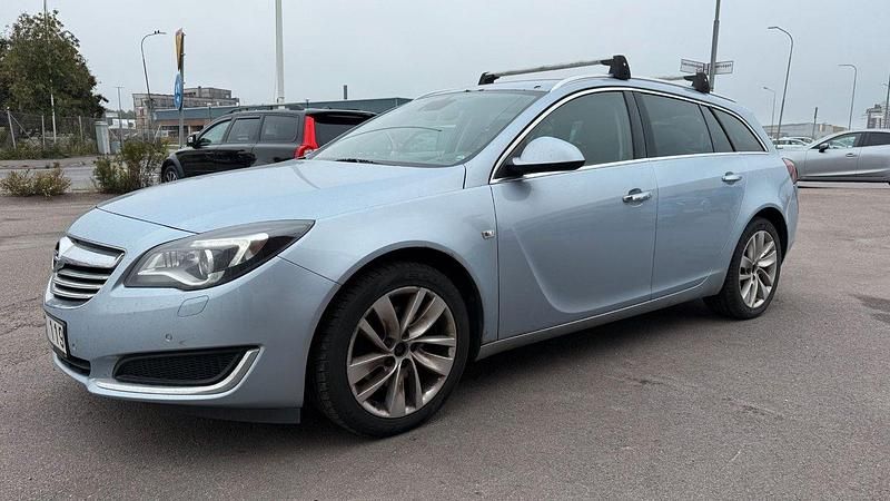 Grå Begagnad 2014 Opel Insignia Business Kombi | 37 000 kr (Superpris) - Bild 1/4