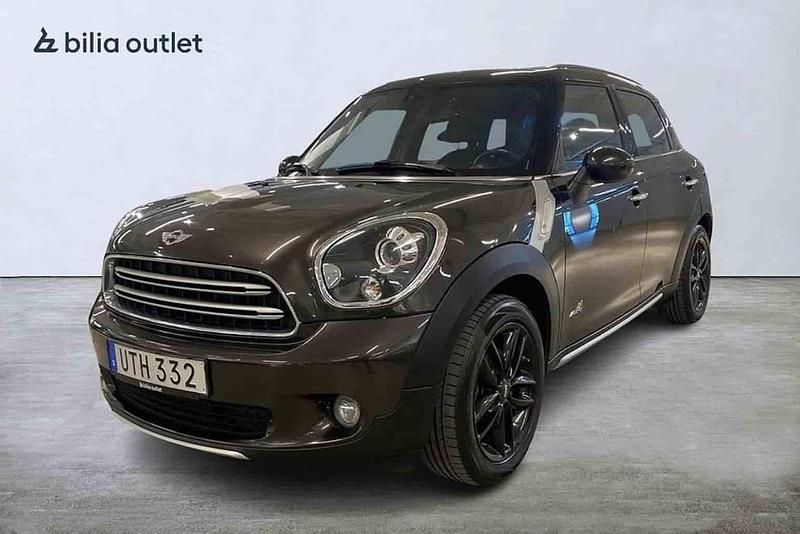 Grå Begagnad 2016 Mini Cooper D Countryman SUV | 129 900 kr - Bild 1/1