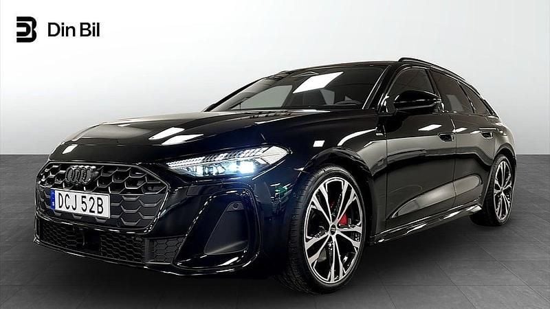 Svart Ny 2025 Audi A5 Sport Sportkupé | 698 154 kr - Bild 1/4