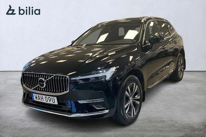 Svart Begagnad 2022 Volvo XC60 Core SUV | 409 900 kr (Marknadspris) - Bild 1/3