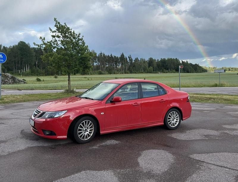 Röd Begagnad 2010 Saab 9-3 Linear Sedan | 45 000 kr (Superpris) - Bild 1/3