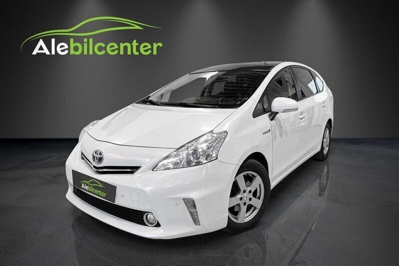 Vit Begagnad 2013 Toyota Prius+ Minibuss | 129 900 kr (Marknadspris) - Bild 1/4