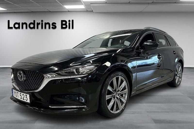 Svart Begagnad 2018 Mazda 6 Optimum Kombi | 219 300 kr (Marknadspris) - Bild 1/4
