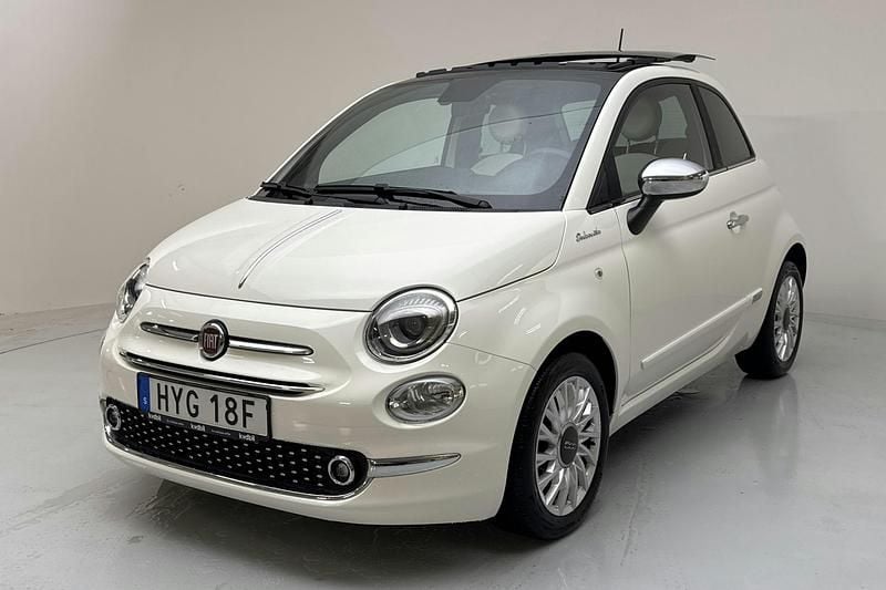 Vit Begagnad 2022 Fiat 500 Dolcevita | 129 000 kr - Bild 1/4
