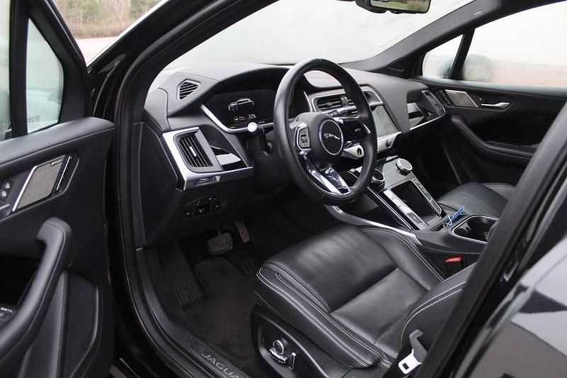 Begagnad Jaguar I-Pace 294 kW (400 HK) 2021 Ultimate black SUV