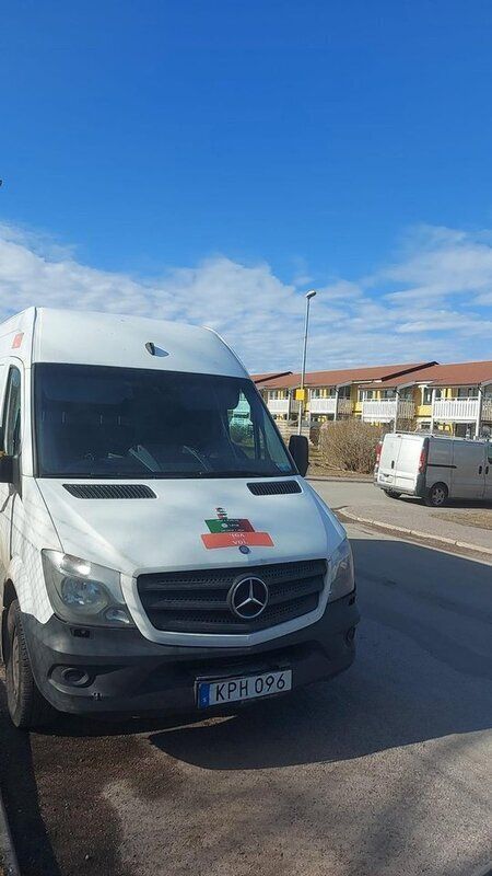 Vit Begagnad 2015 Mercedes Sprinter Van | 130 000 kr (Marknadspris) - Bild 1/3