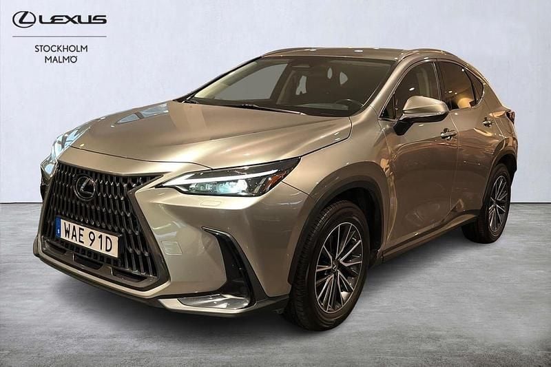 Grå Begagnad 2022 Lexus NX350h SUV | 389 000 kr (Bra pris) - Bild 1/4
