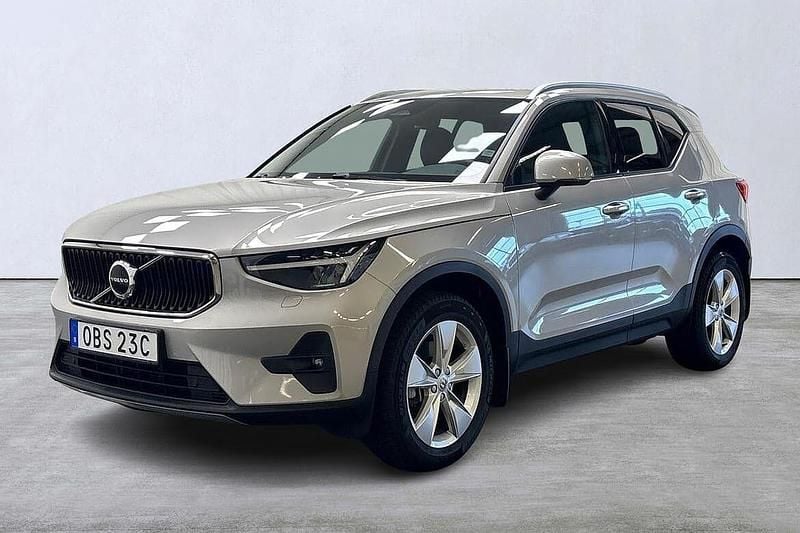 Begagnad 2024 Volvo XC40 SUV | 349 900 kr (Bra pris) - Bild 1/4
