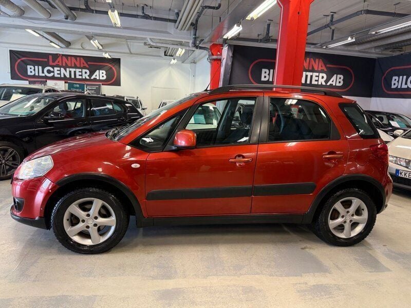 Begagnad Suzuki SX4 108 HK (79 kW) 2008 Orange Halvkombi