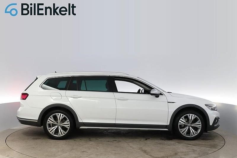Begagnad VW Passat 200 HK (147 kW) 2021 Vit SUV