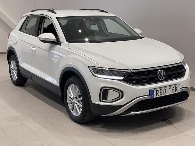 Begagnad 2022 VW T-Roc Life SUV | 239 900 kr (Superpris) - Bild 1/4