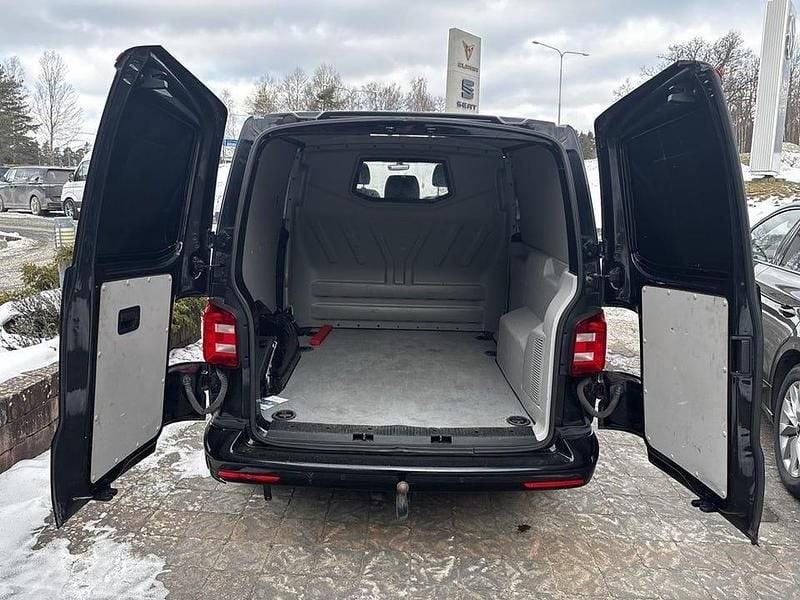 Begagnad VW T6.1 199 HK (146 kW) 2019 Svart Van