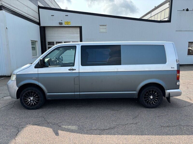 Silver Begagnad 2006 VW T5 Van | 53 000 kr (Dyr) - Bild 1/4