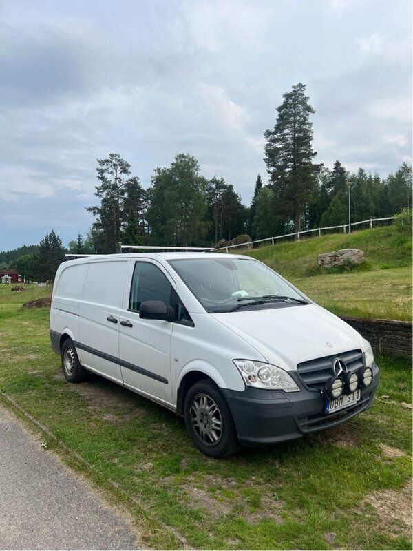 Vit Begagnad 2014 Mercedes Vito Minibuss | 55 000 kr (Marknadspris) - Bild 1/4