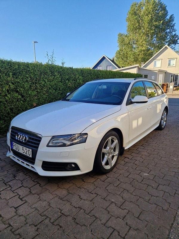 Vit Begagnad 2011 Audi A4 Proline Kombi | 54 000 kr (Superpris) - Bild 1/4