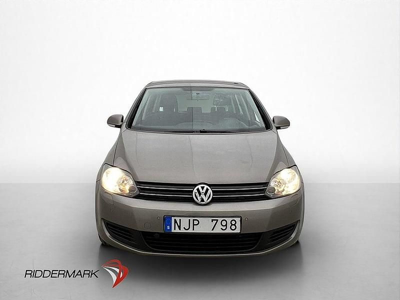 Begagnad VW Golf VII 105 HK (77 kW) 2013 Brun Halvkombi