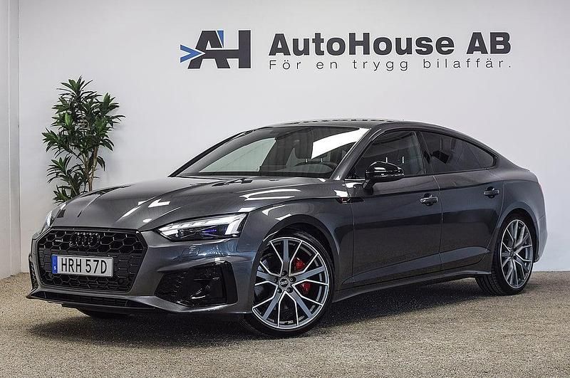 Begagnad Audi A5 Sportback Competition 2023 Grå Halvkombi