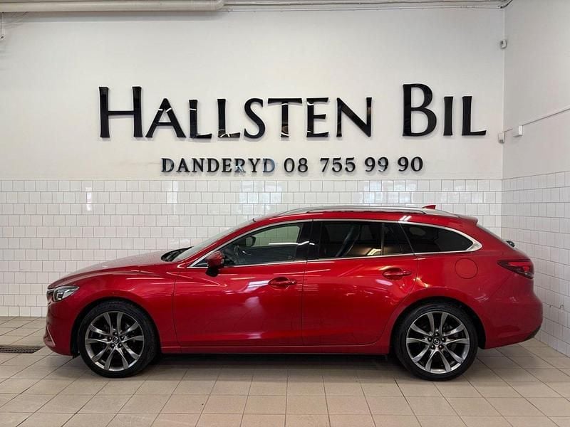 Röd Begagnad 2016 Mazda 6 Optimum Kombi | 149 000 kr (Bra pris) - Bild 1/4