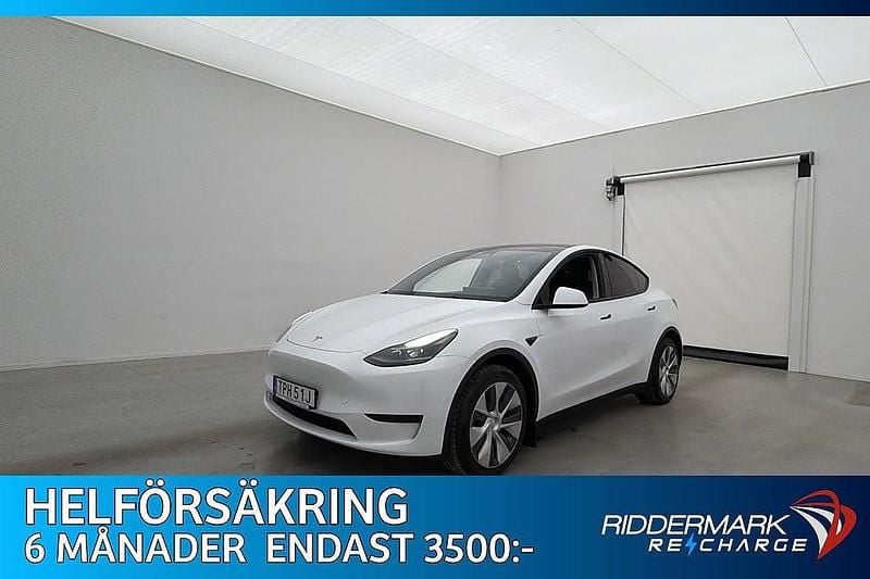 Vit Begagnad 2023 Tesla Model Y Standard Range SUV | 354 800 kr (Bra pris) - Bild 1/3