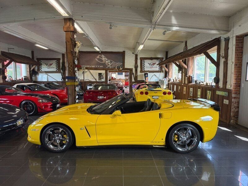Gul Begagnad 2008 Chevrolet Corvette C6 Cab | 449 000 kr (Lite dyr) - Bild 1/4