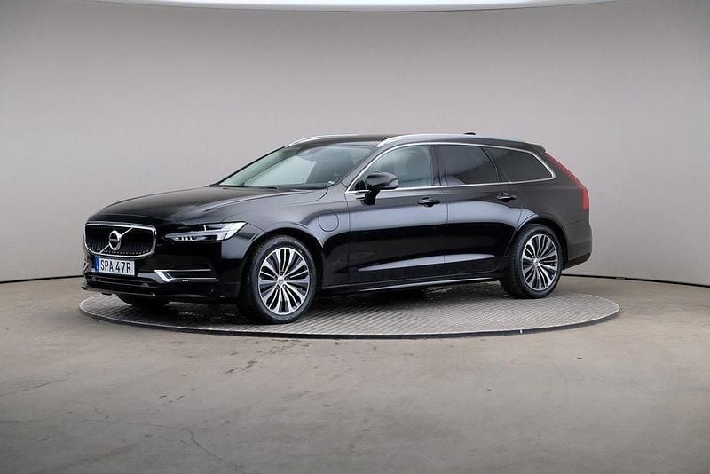 Svart Begagnad 2020 Volvo V90 Momentum Kombi | 335 000 kr (Marknadspris) - Bild 1/4