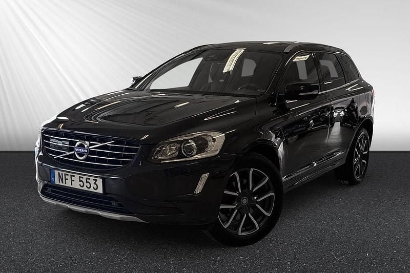 Grå Begagnad 2017 Volvo XC60 Standard SUV | 264 900 kr (Bra pris) - Bild 1/4