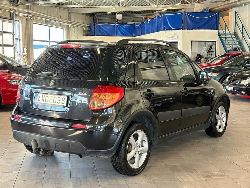 Begagnad Suzuki SX4 107 HK (78 kW) 2006 Svart
