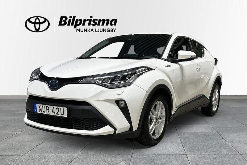Begagnad Toyota C-HR Active 124 HK (91 kW) 2020 Vit SUV