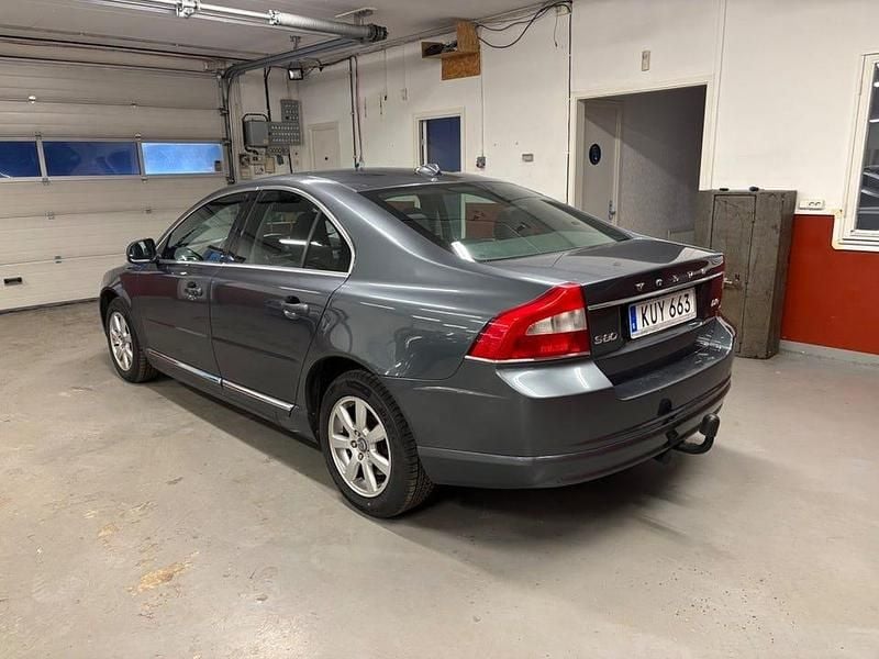 Begagnad Volvo S80 Momentum 163 HK (119 kW) 2012 Grå Sedan